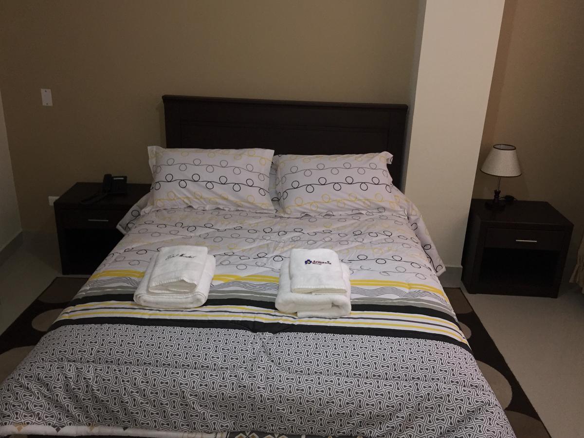 Armenia Hotel Cochabamba Kültér fotó